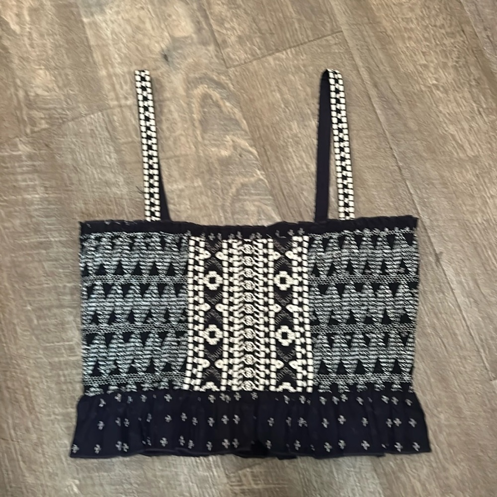 Forever 21 Navy White‎ Embroidered Smocked Crop Top Boho Ruffle Hem Large NWT